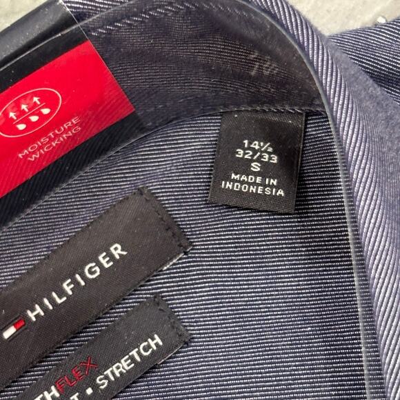 Tommy Hilfiger Regular Fit THFlex Dress Shirt Peacoat 14.5 32-33 - Picture 4 of 10
